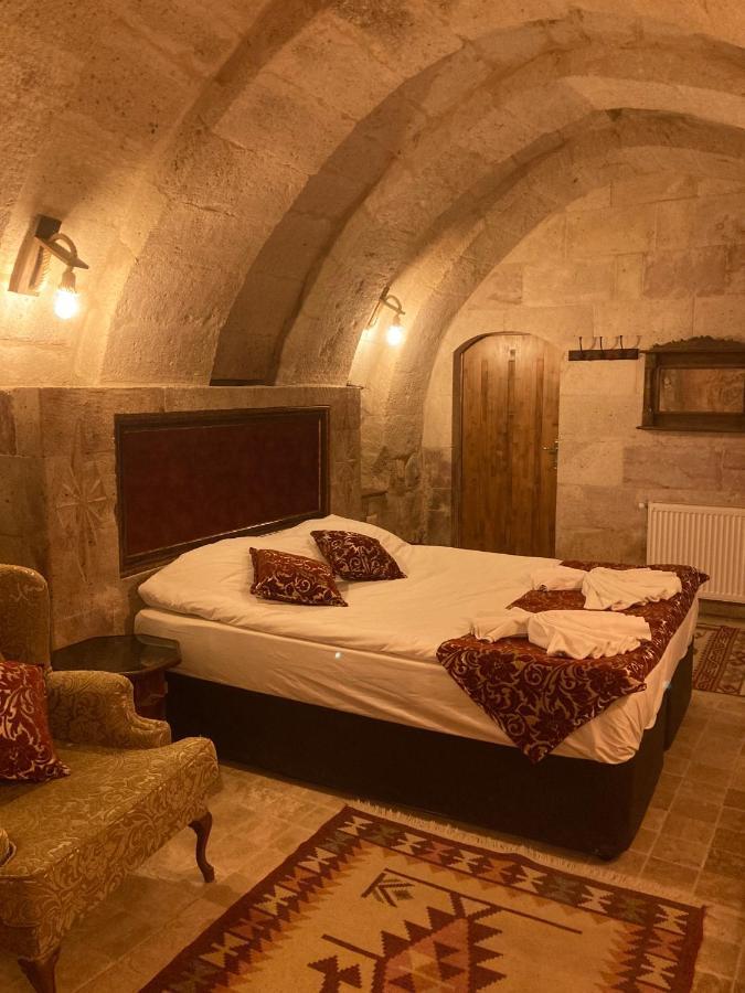 Monte Cappa Cave House Bed and Breakfast Ürgüp Exteriör bild