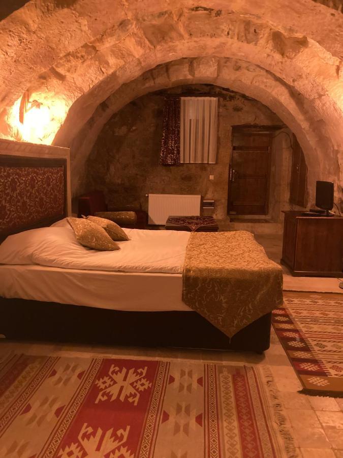 Monte Cappa Cave House Bed and Breakfast Ürgüp Exteriör bild