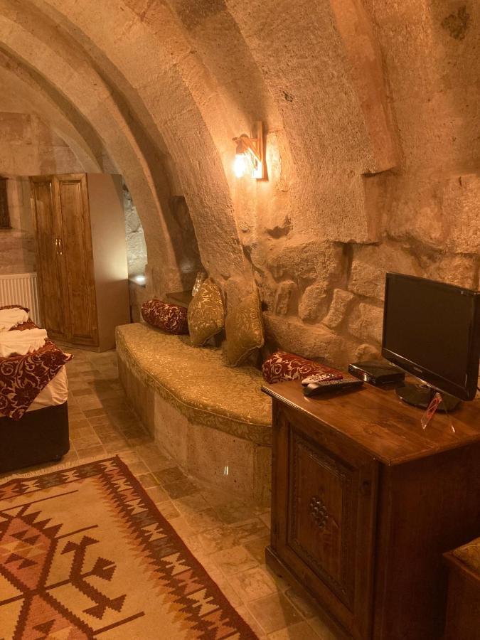 Monte Cappa Cave House Bed and Breakfast Ürgüp Exteriör bild