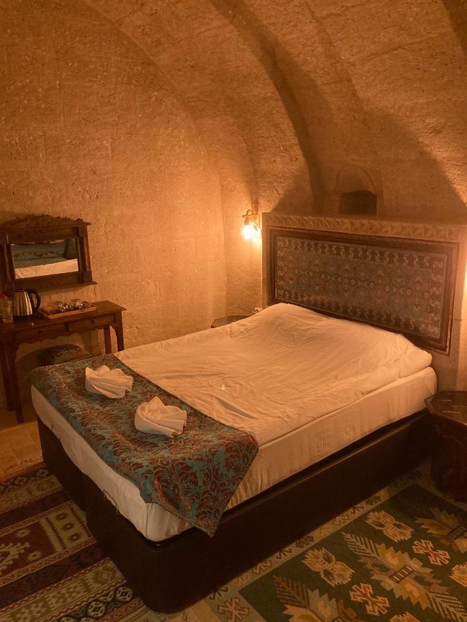 Monte Cappa Cave House Bed and Breakfast Ürgüp Exteriör bild