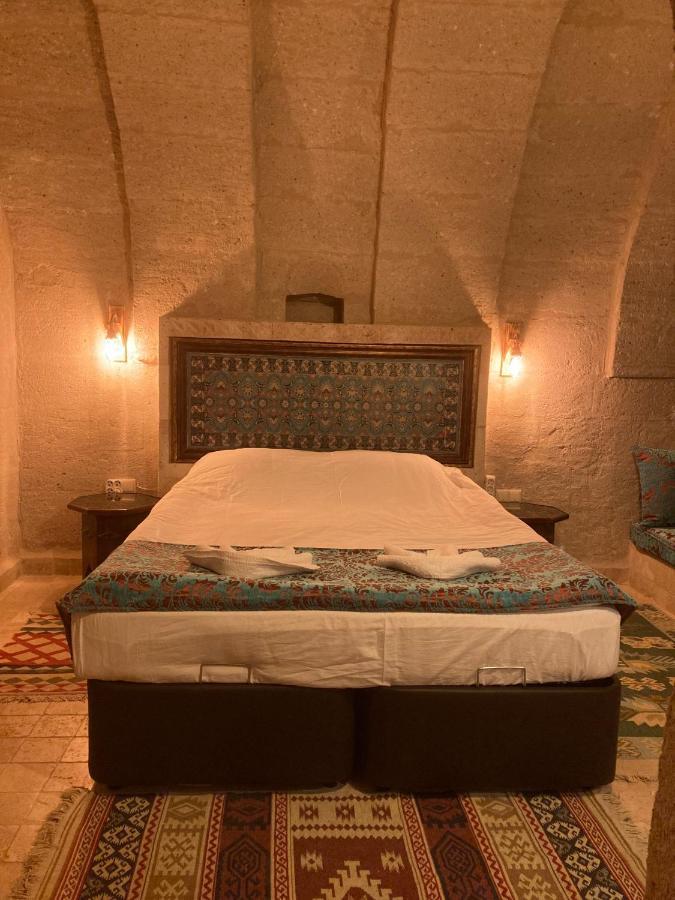Monte Cappa Cave House Bed and Breakfast Ürgüp Exteriör bild