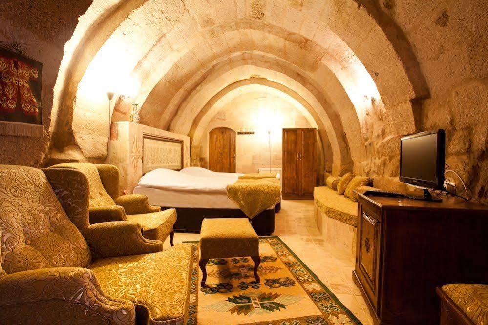 Monte Cappa Cave House Bed and Breakfast Ürgüp Exteriör bild