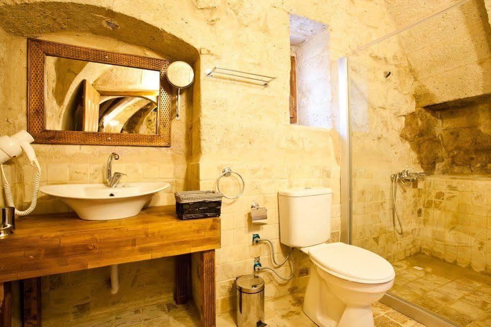 Monte Cappa Cave House Bed and Breakfast Ürgüp Exteriör bild