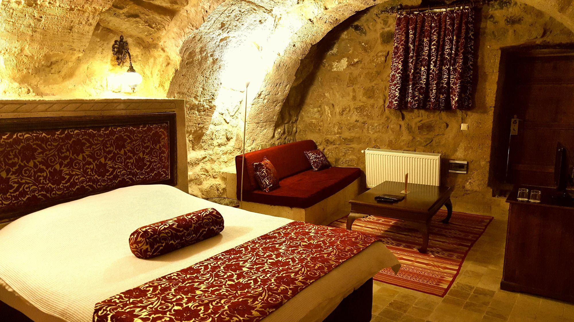 Monte Cappa Cave House Bed and Breakfast Ürgüp Exteriör bild